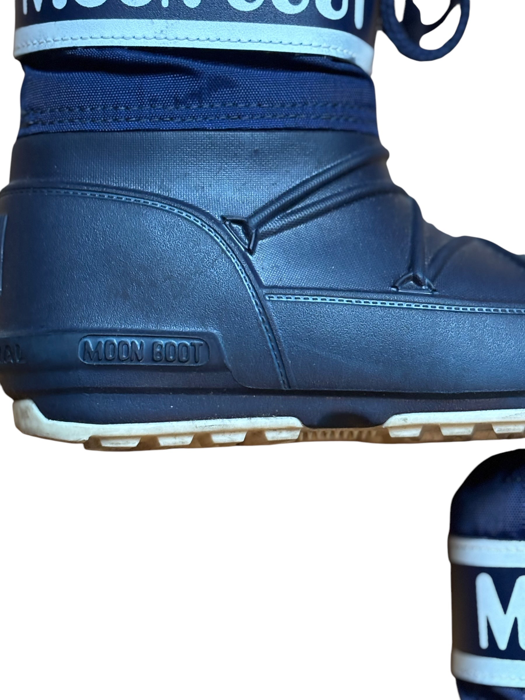 Moonboots marine 27-28