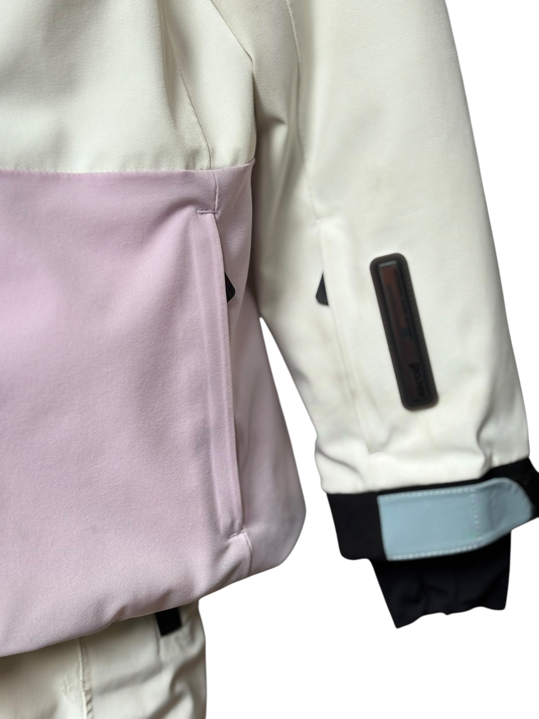 Tenue de ski Moncler blanche, bleu et parme, 6 ans