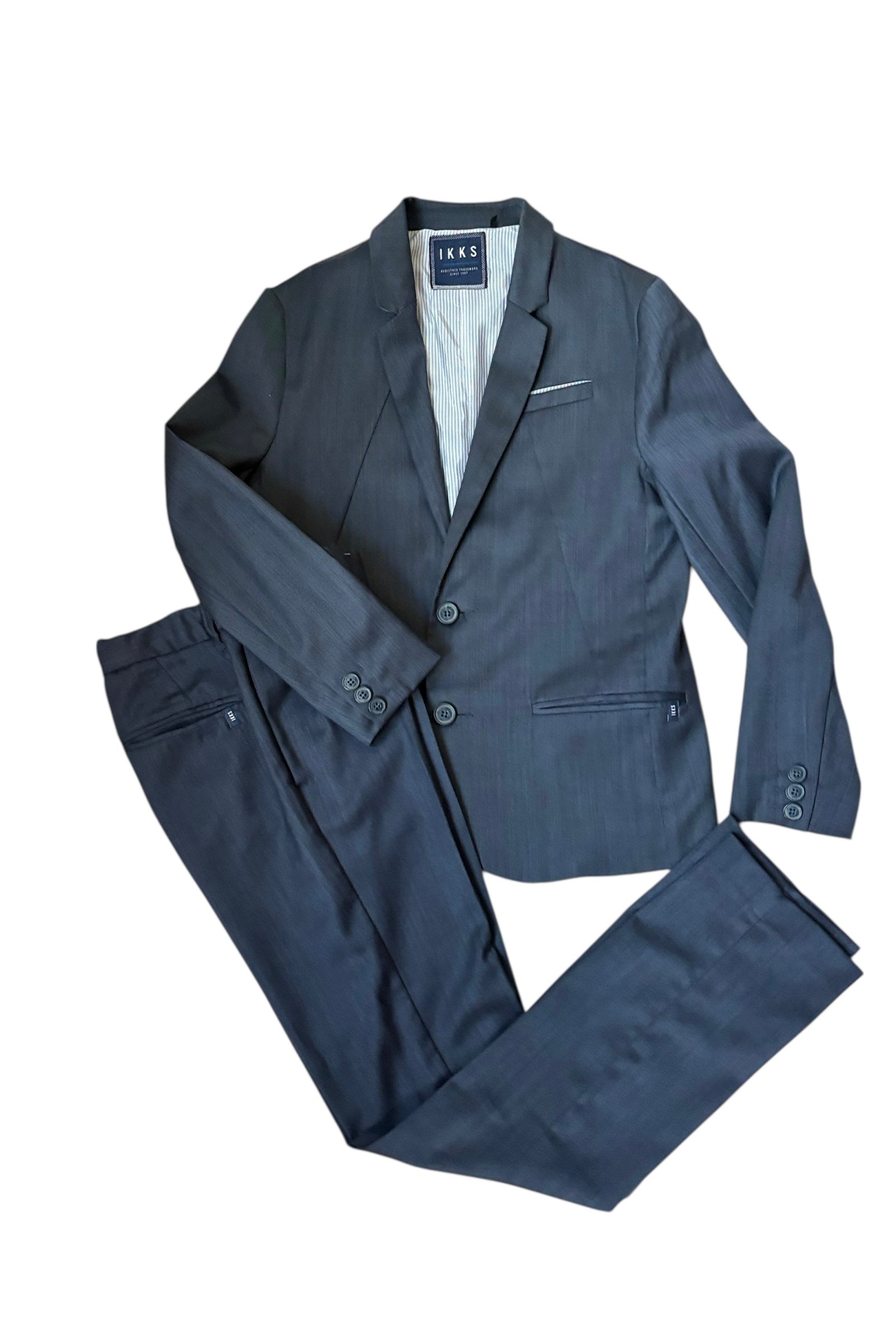 Costume IKKS bleu marine 12 ans