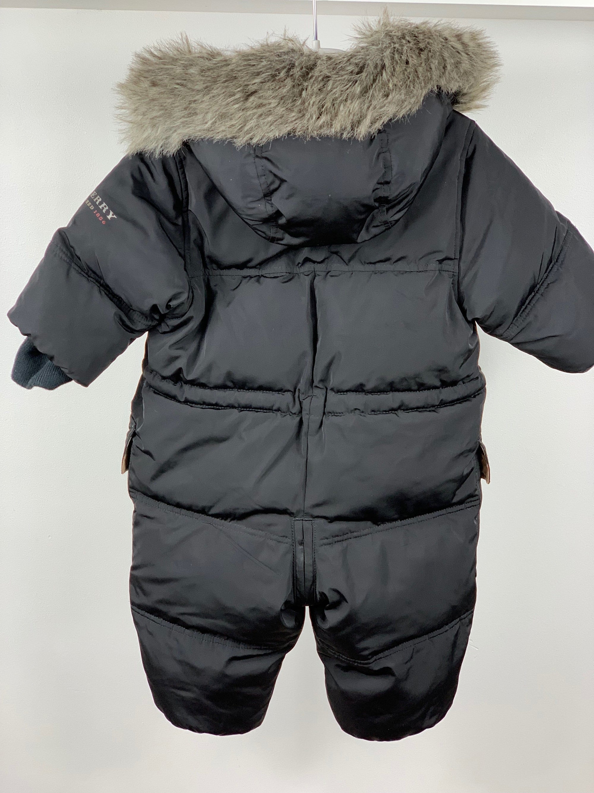 Combinaison pilote Burberry 6 mois