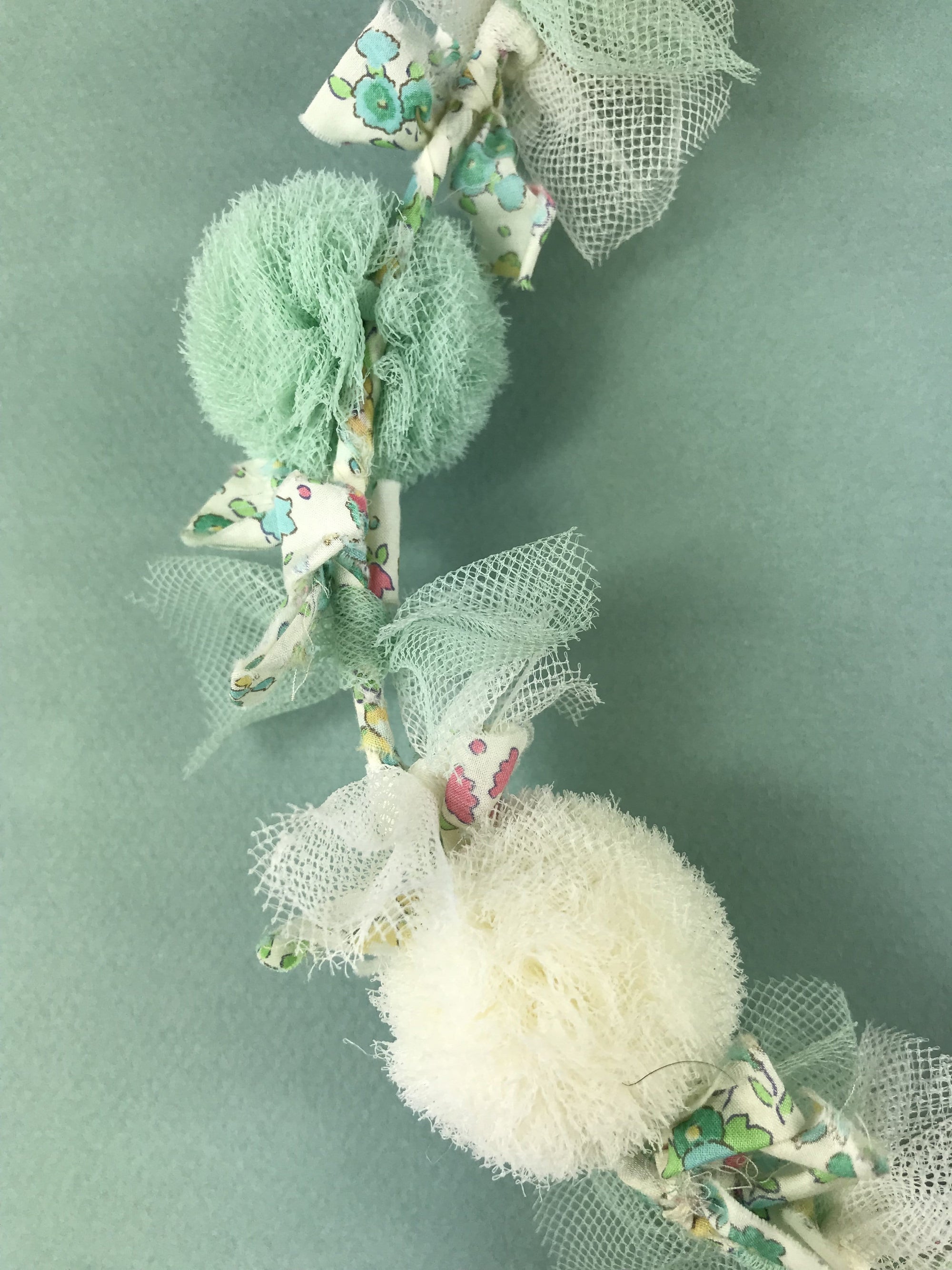 Couronne de fleurs Emile et Ida