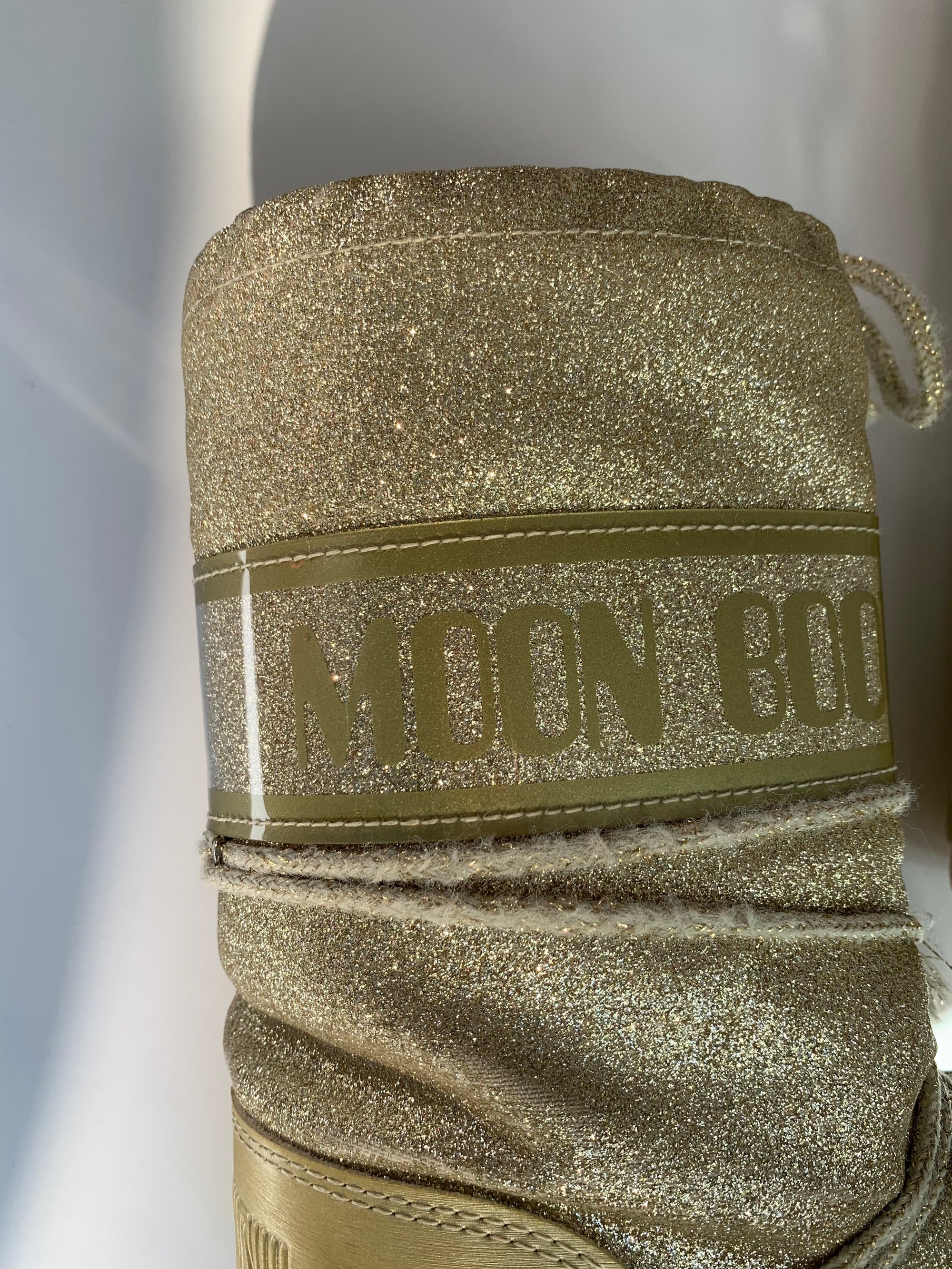 Moonboots Glitter doré 31-34