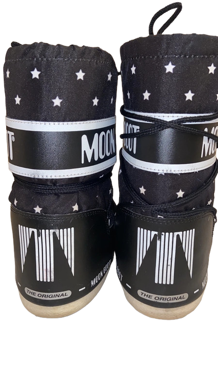 Moonboots noires etoiles 27-30